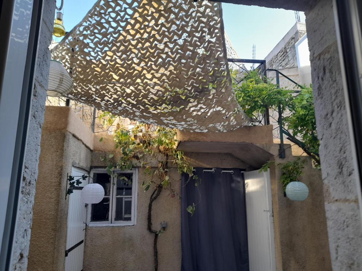 Maison De Village Avec Cour Interieure Et Terrasse Septfonds 外观 照片